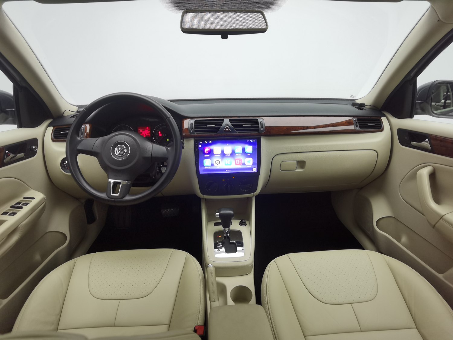 Used Volkswagen Bora 2012 1.6 AT