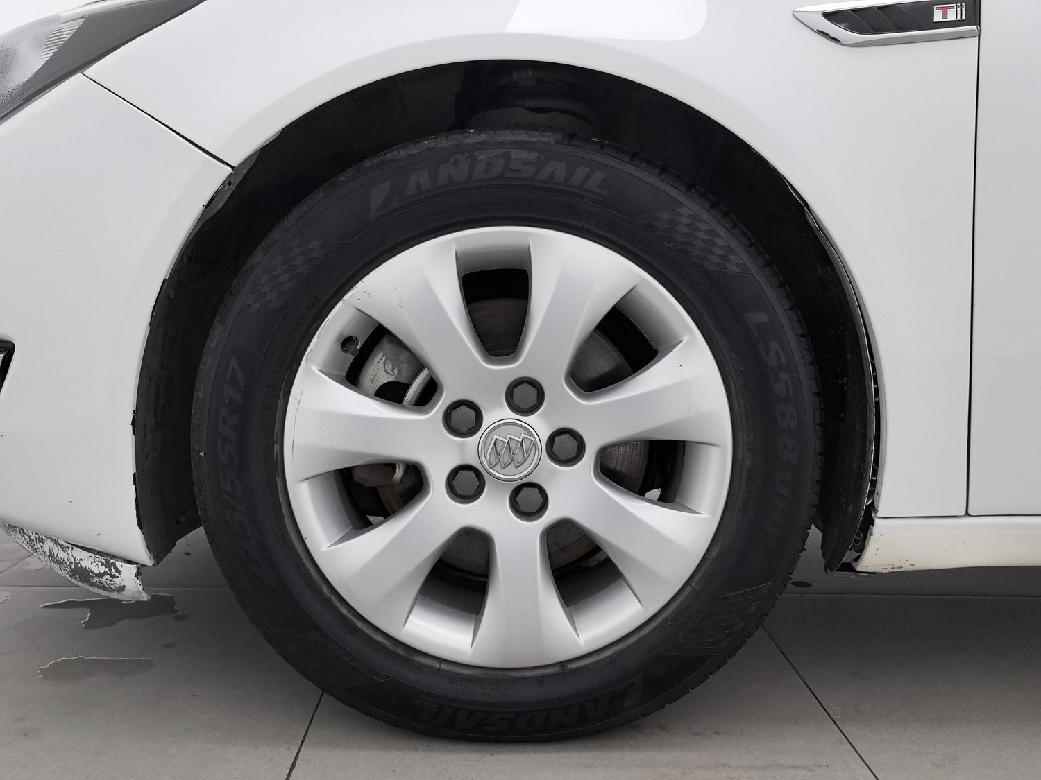 Used Buick Regal 2015 1.6 AT