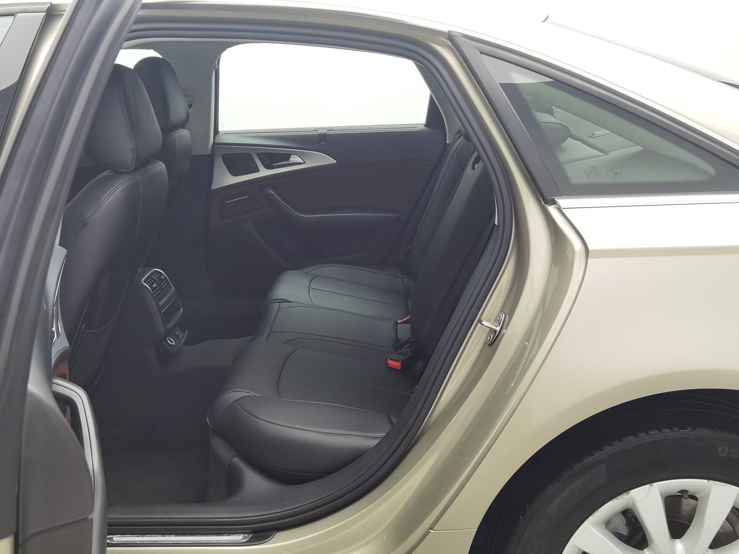 Used Audi A6L 2014 2.0 AT