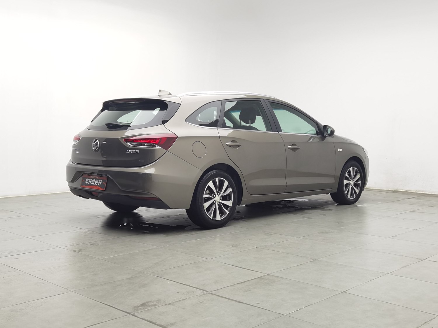 Used Buick GL6 TourX 2019 1.3 AT