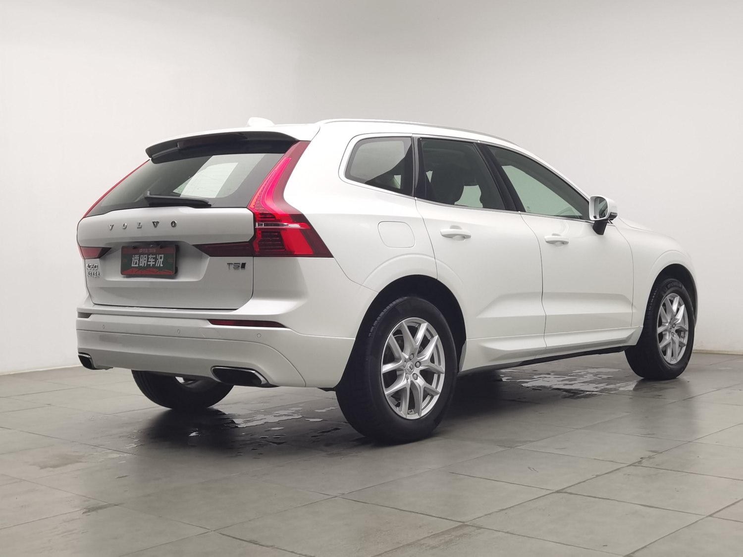 Used Volvo XC60 2019 2.0 AT