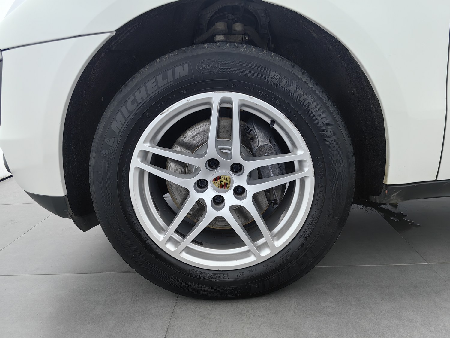 Used Porsche Macan 2014 2.0 AT