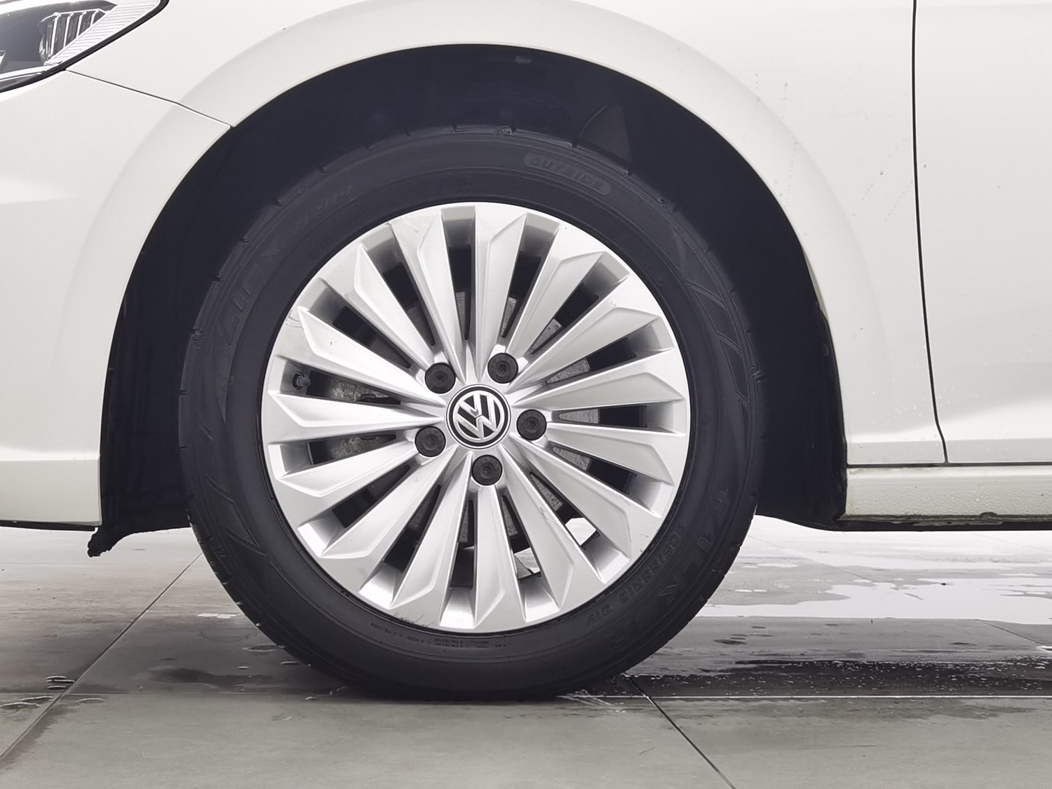 Used Volkswagen Lavida 2019 1.5 AT