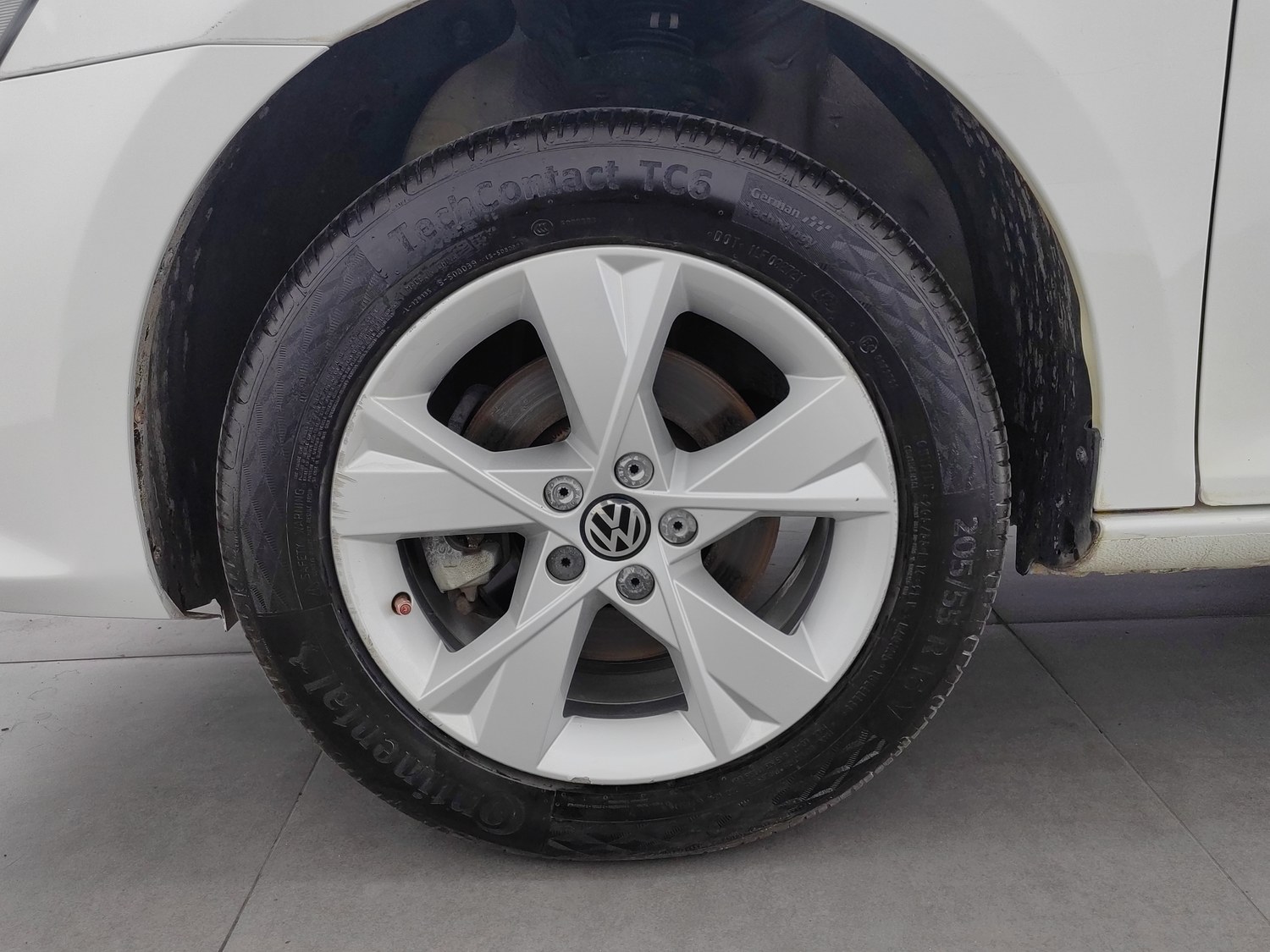 Used Volkswagen Bora 2015 1.6 MT
