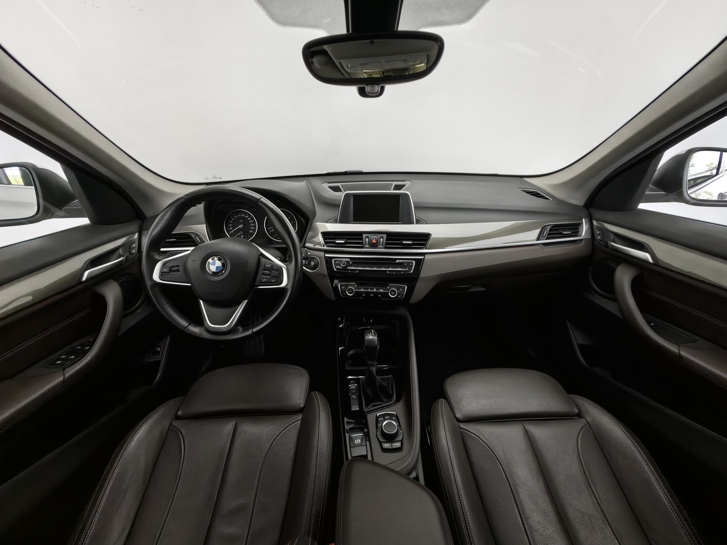Used BMW X1 2016 1.5 AT