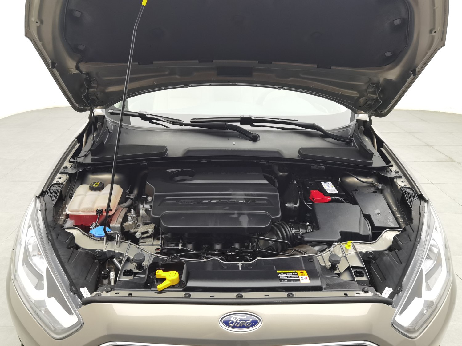Used Ford Escort 2015 1.5 AT