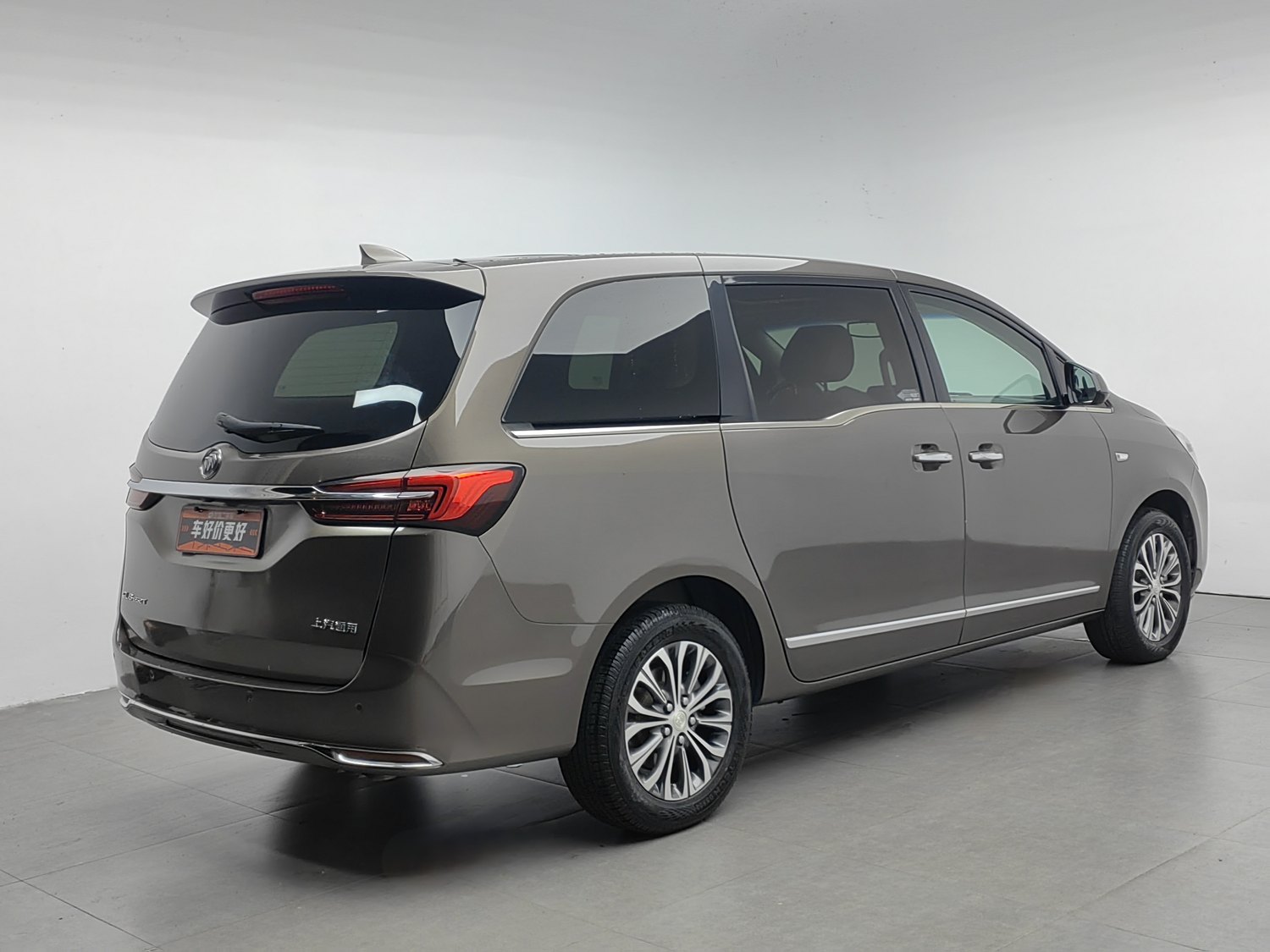 Used Buick GL8 2021 2.0 AT