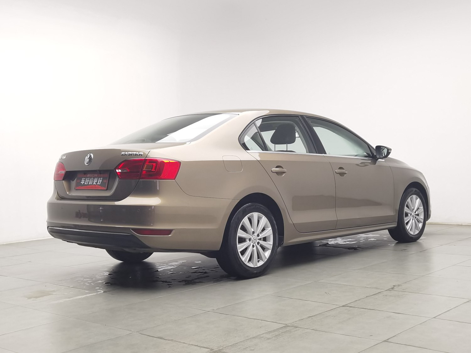 Used Volkswagen Sagitar 2014 1.6 AT