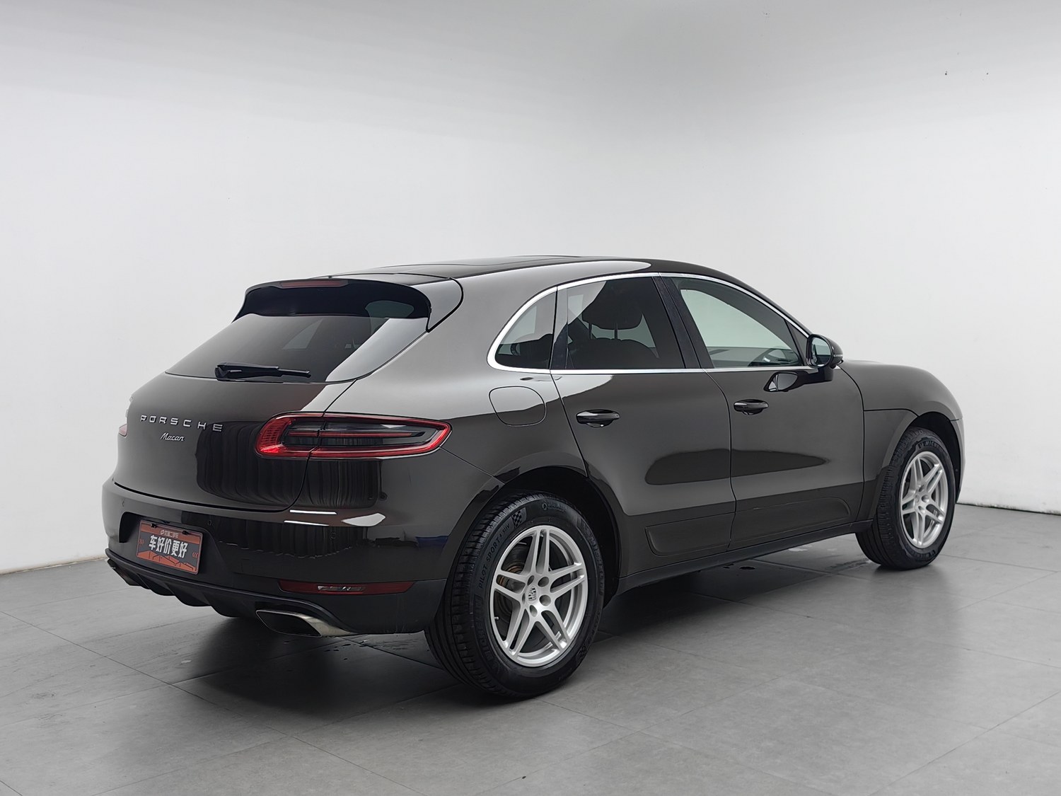 Used Porsche Macan 2017 2.0 AT