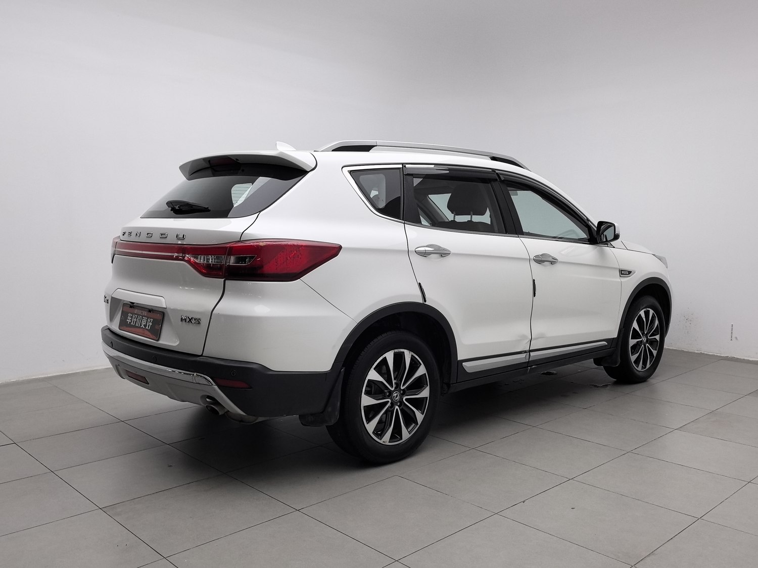 Used Dongfeng Fengdu MX5 2016 2.0 AT