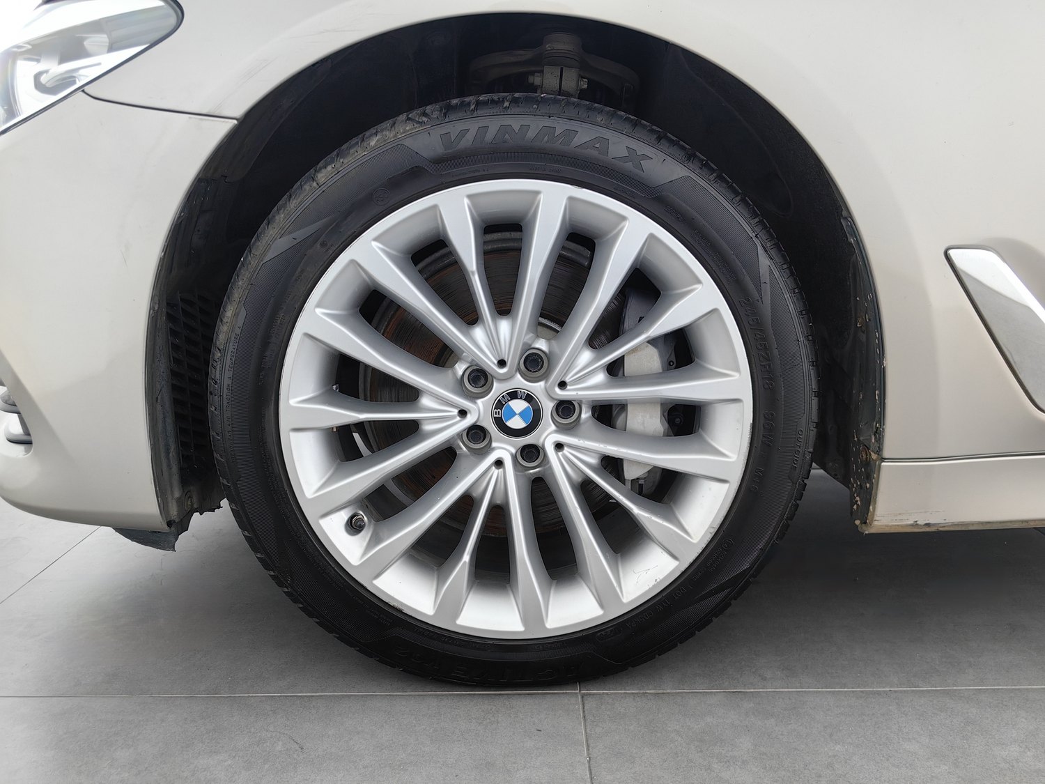 Used BMW THE5 2019 2.0 AT