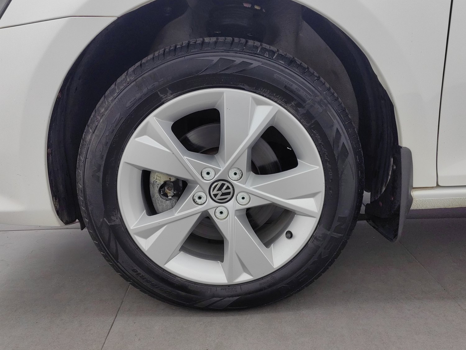 Used Volkswagen Bora 2013 1.6 AT