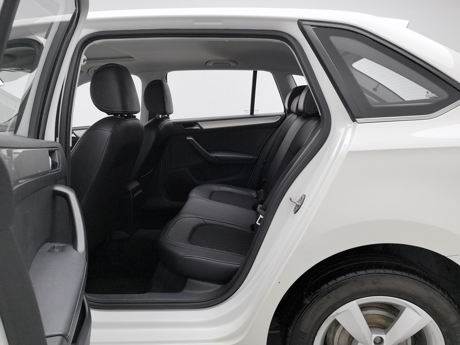Used Skoda Rapid Spaceback 2018 1.6 MT