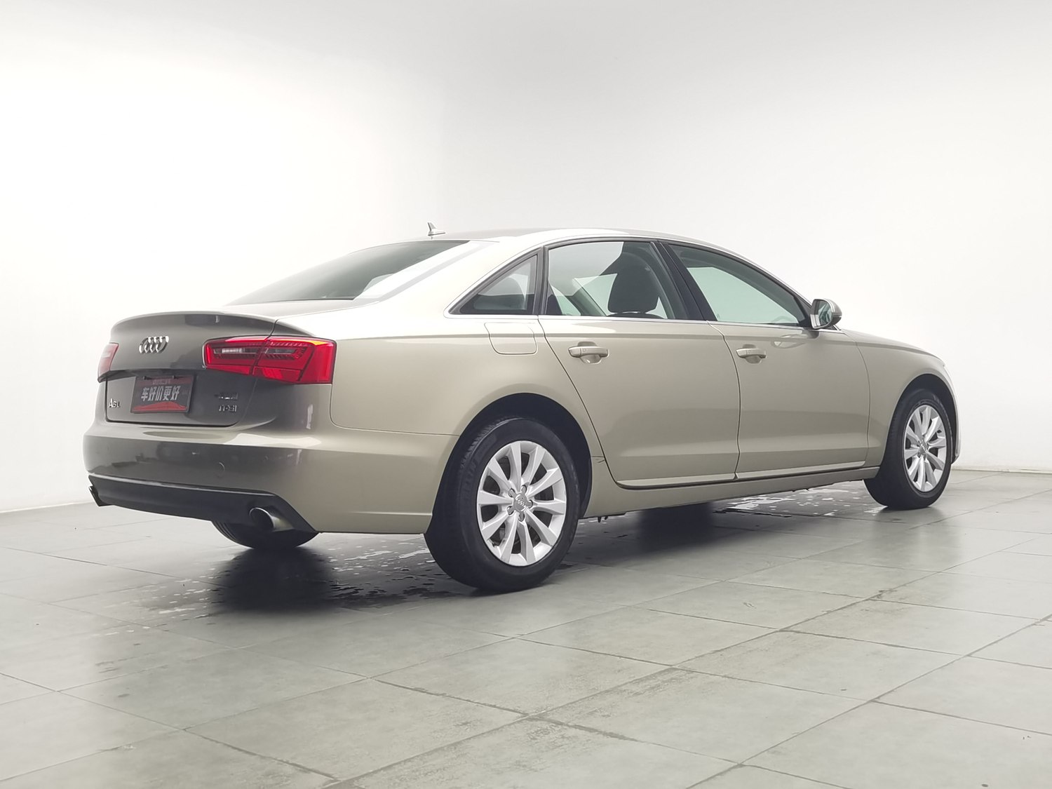 Used Audi A6L 2014 2.0 AT