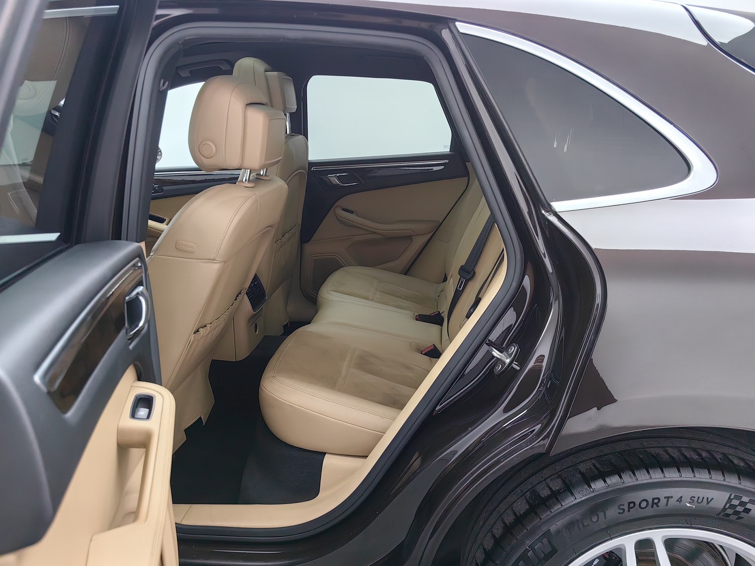Used Porsche Macan 2017 2.0 AT