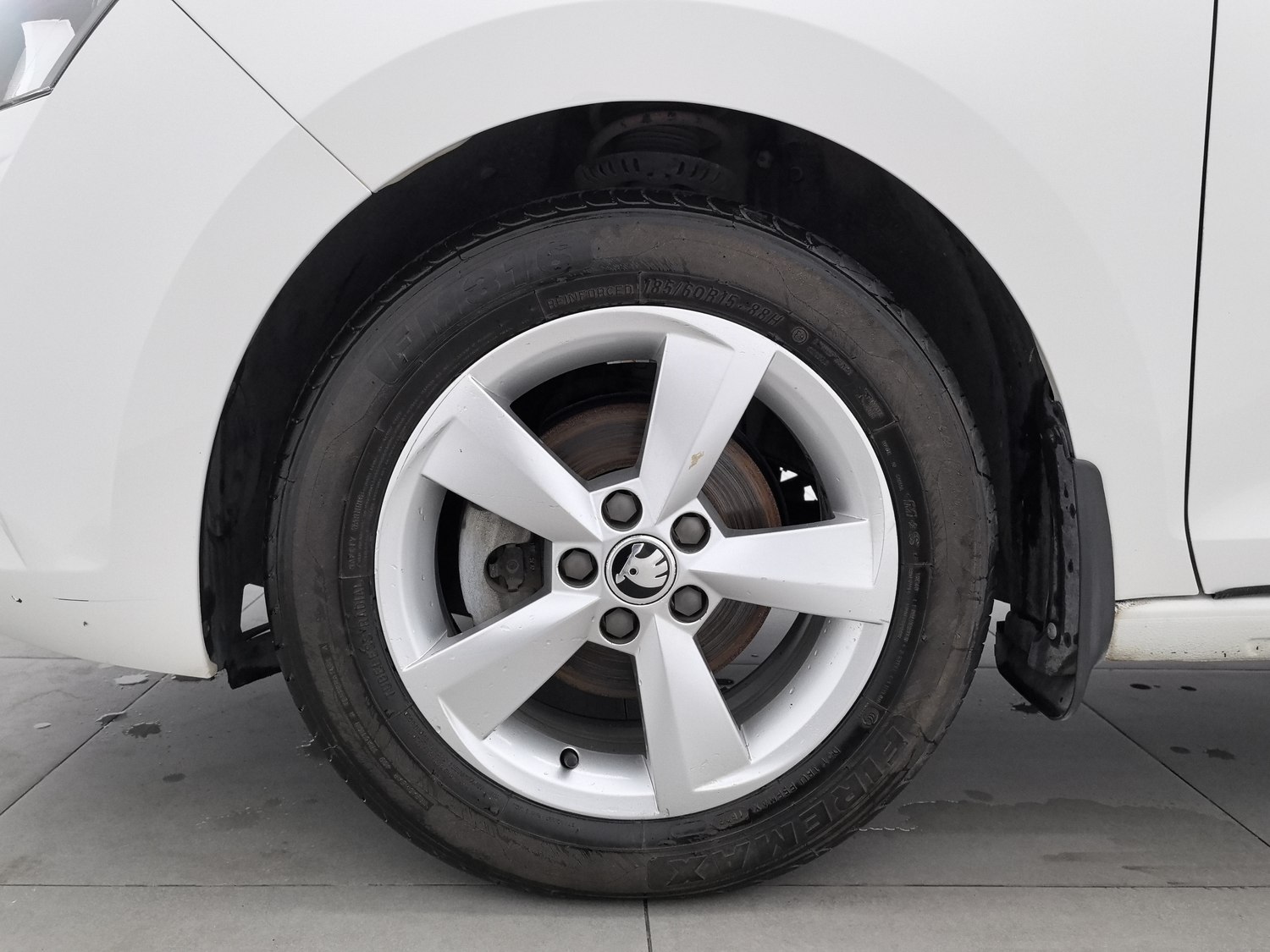 Used Skoda Rapid Spaceback 2018 1.6 MT