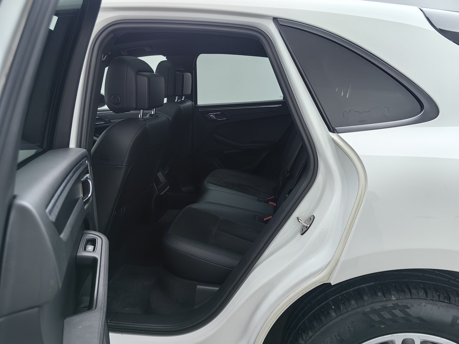 Used Porsche Macan 2014 2.0 AT