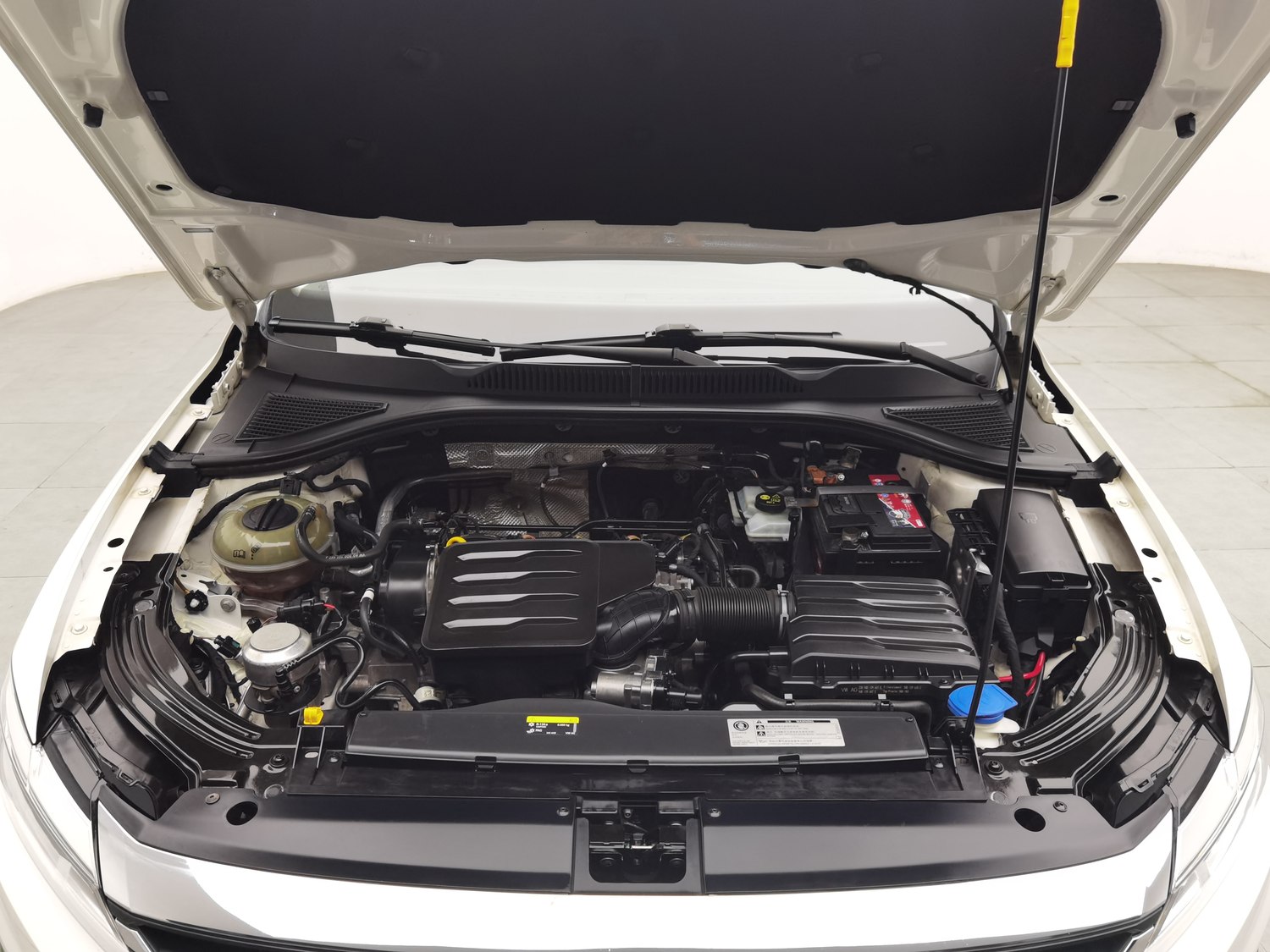 Used Volkswagen Lavida 2019 1.5 AT