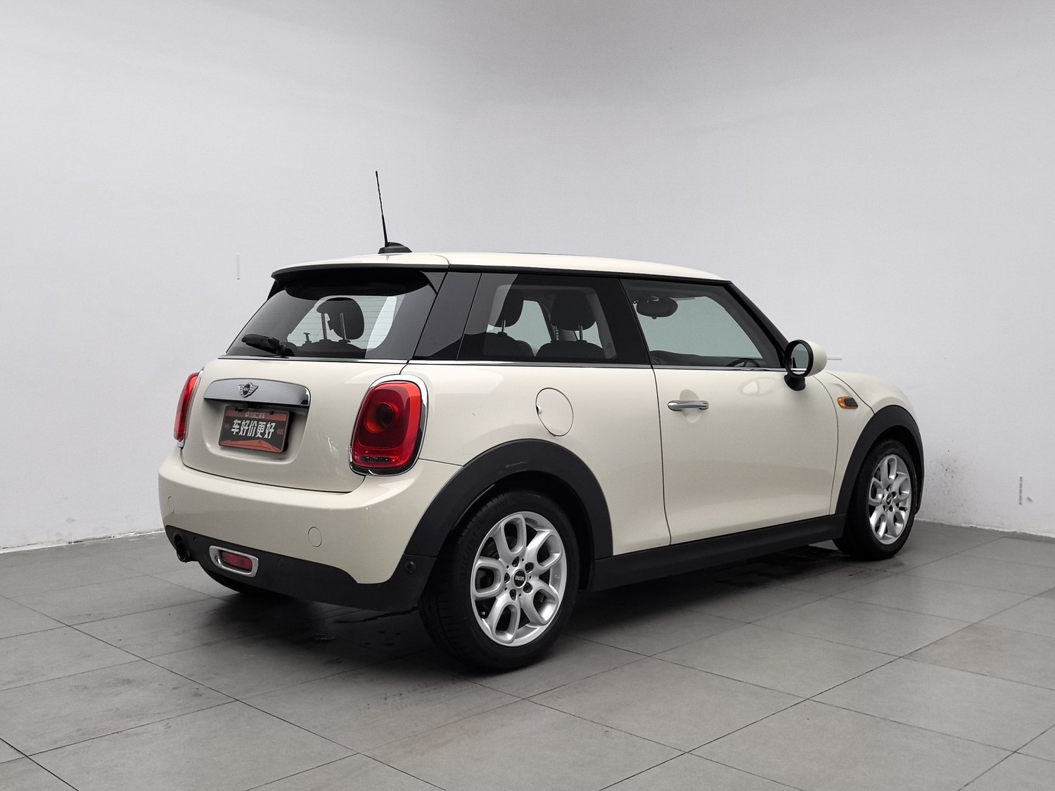 Used MINI MINI 2016 1.2 AT