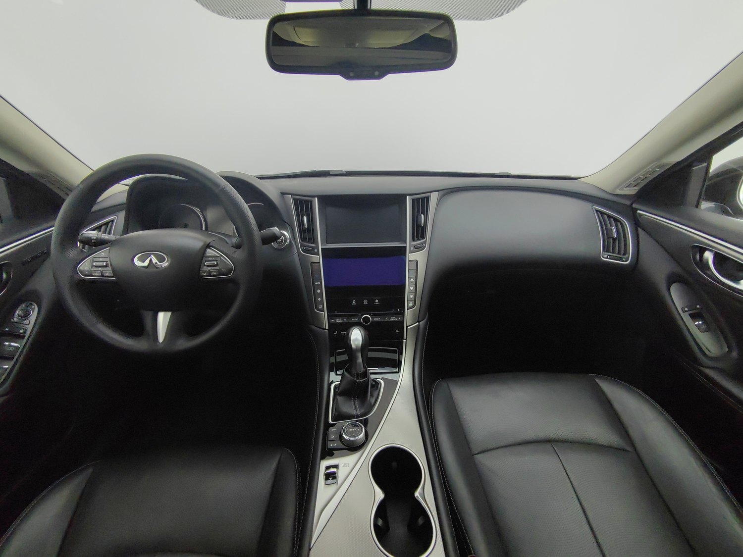 Used Infiniti Q50 2014 3.7 AT