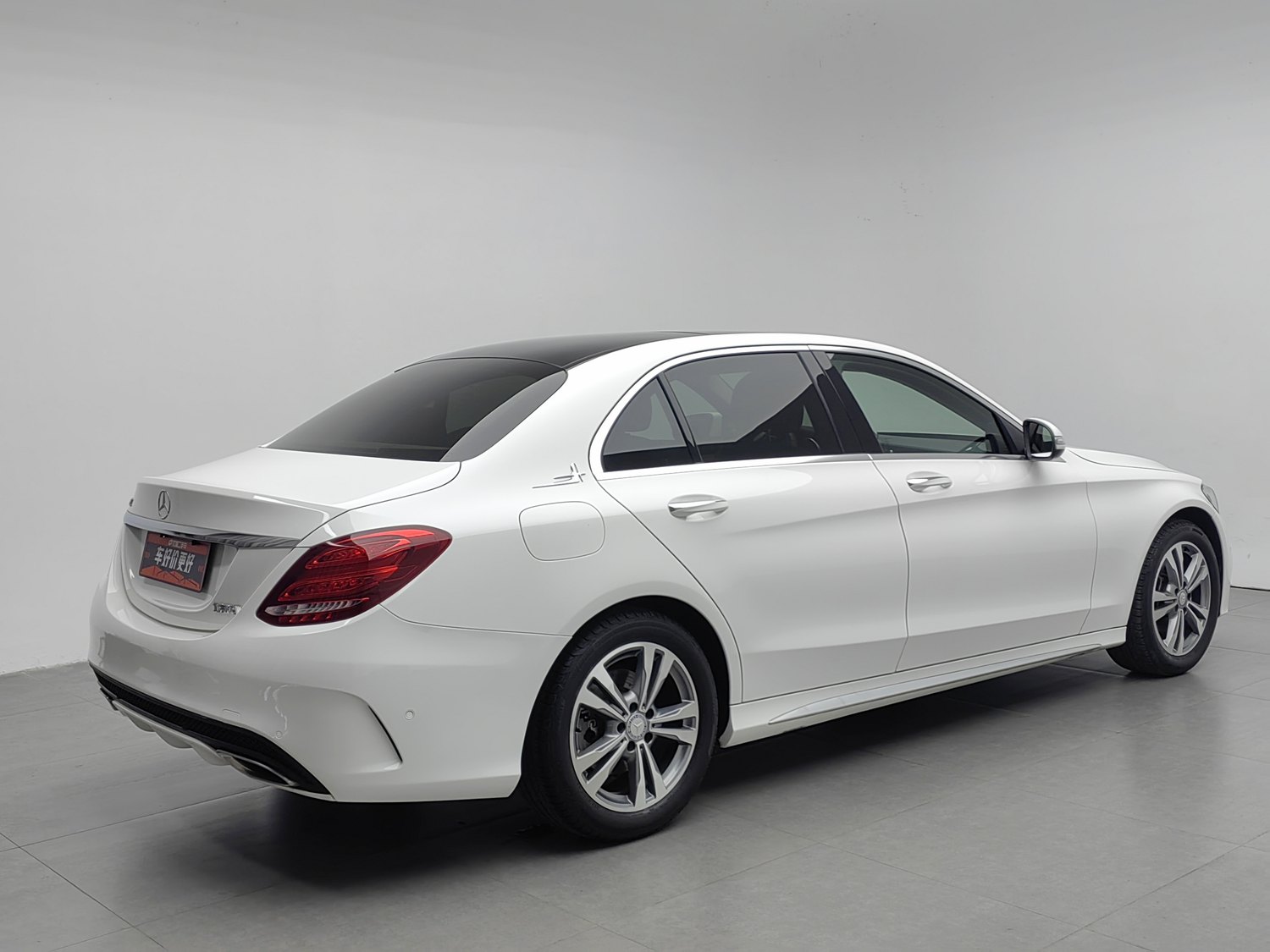 Used Mercedes-Benz C-Class 2017 2.0 AT