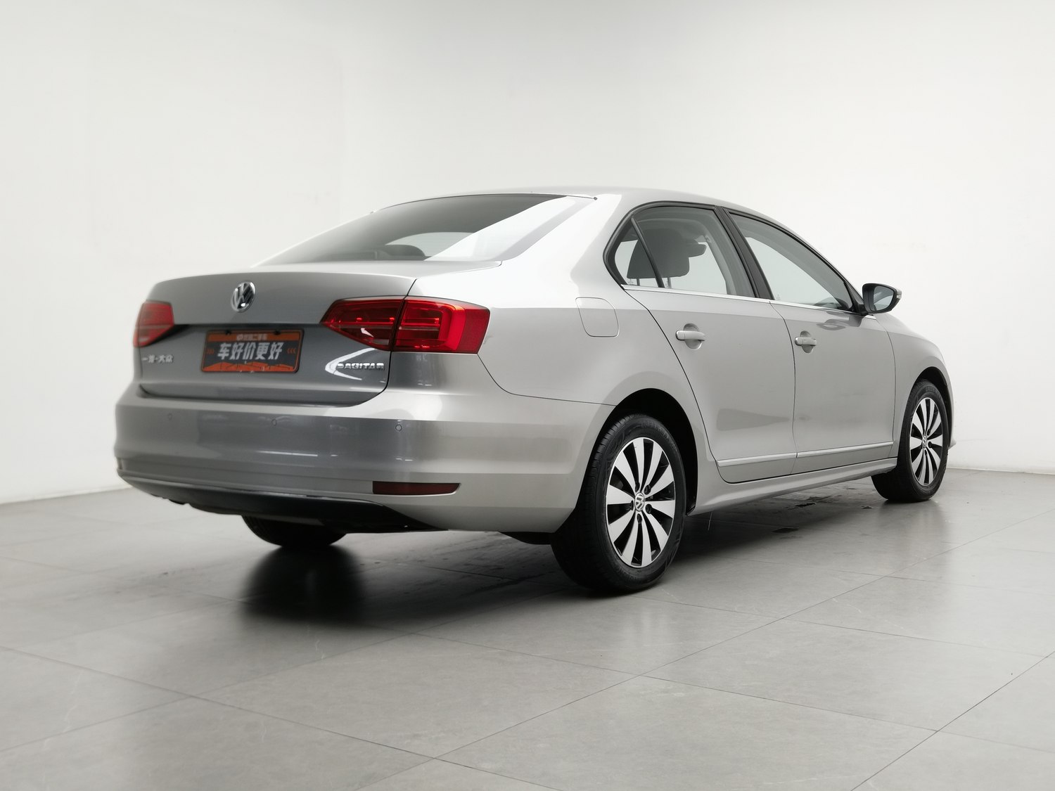 Used Volkswagen Sagitar 2018 1.6 AT