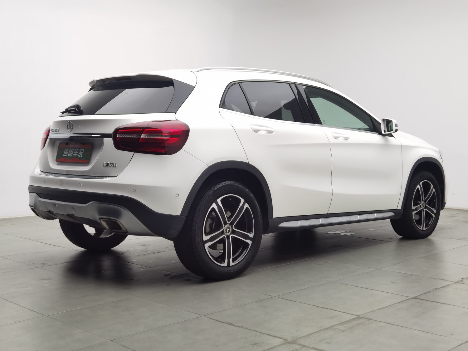 Used Mercedes-Benz GLA 2018 1.6 AT