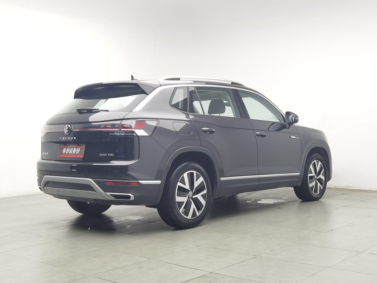 Used Volkswagen Tayron 2024 2.0 AT