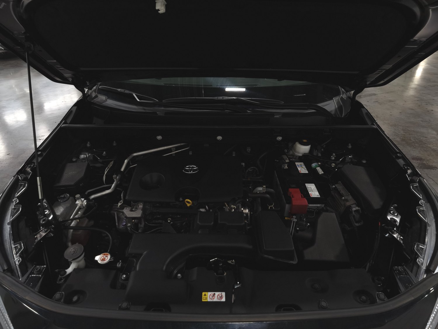Used Toyota RAV4 2023 2.0 AT