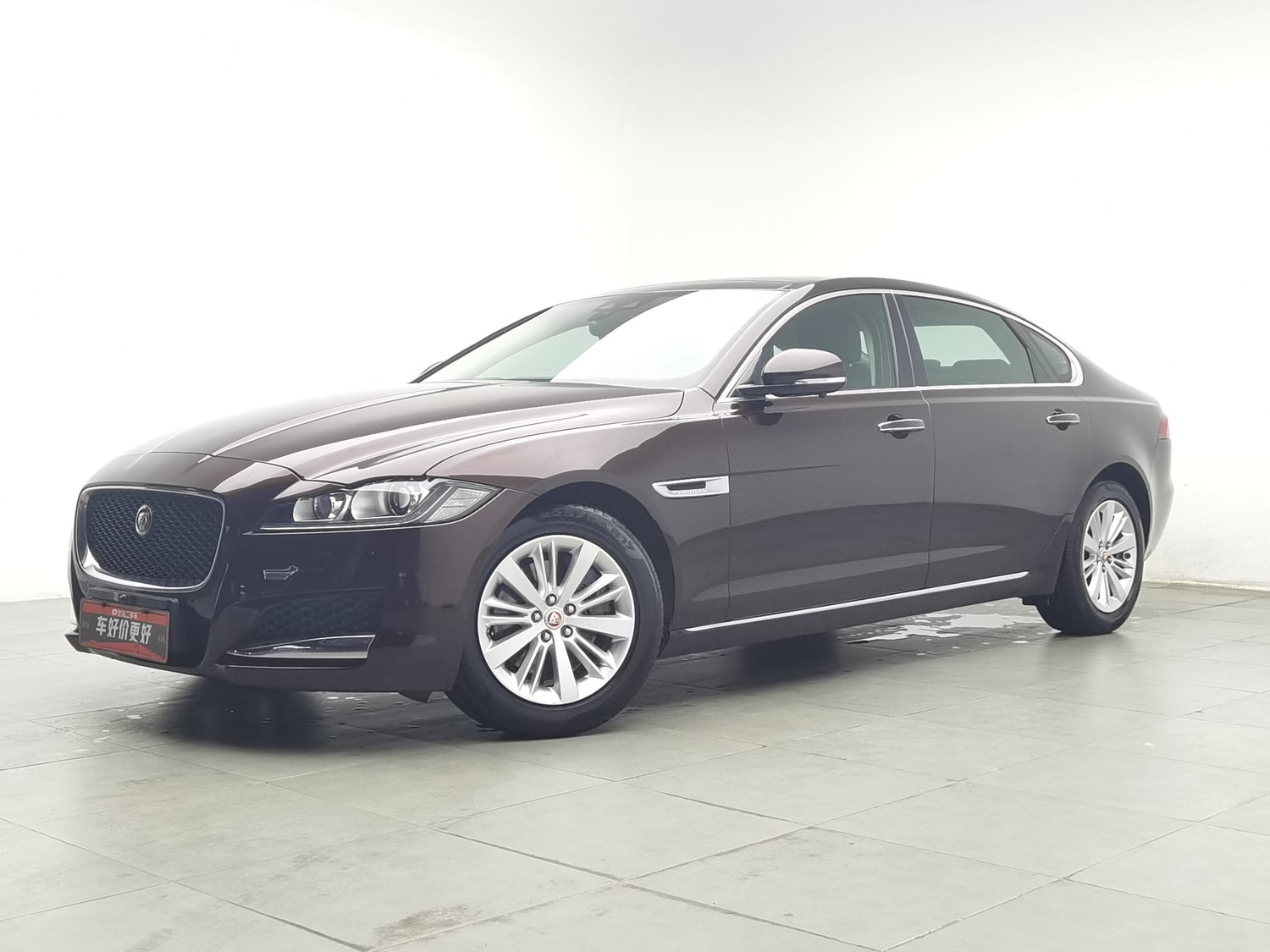 Used Jaguar XFL 2017 2.0 AT
