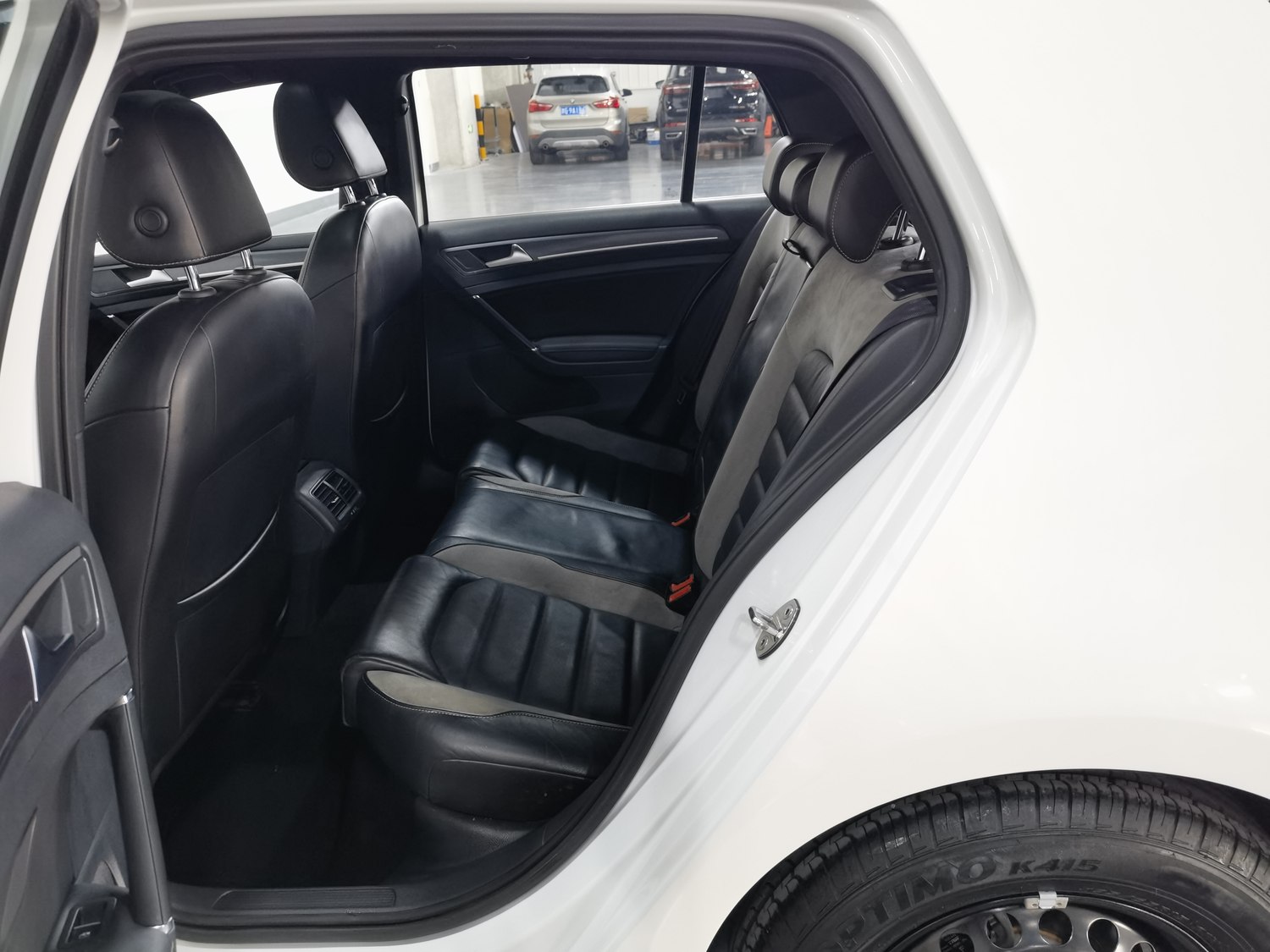 Used Volkswagen Golf 2017 1.4 AT