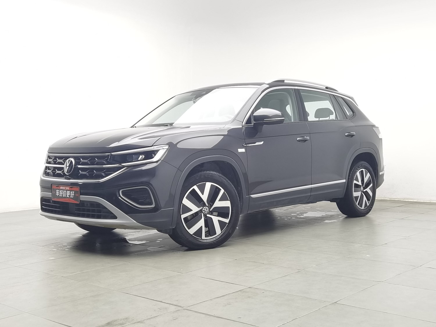 Used Volkswagen Tayron 2024 2.0 AT