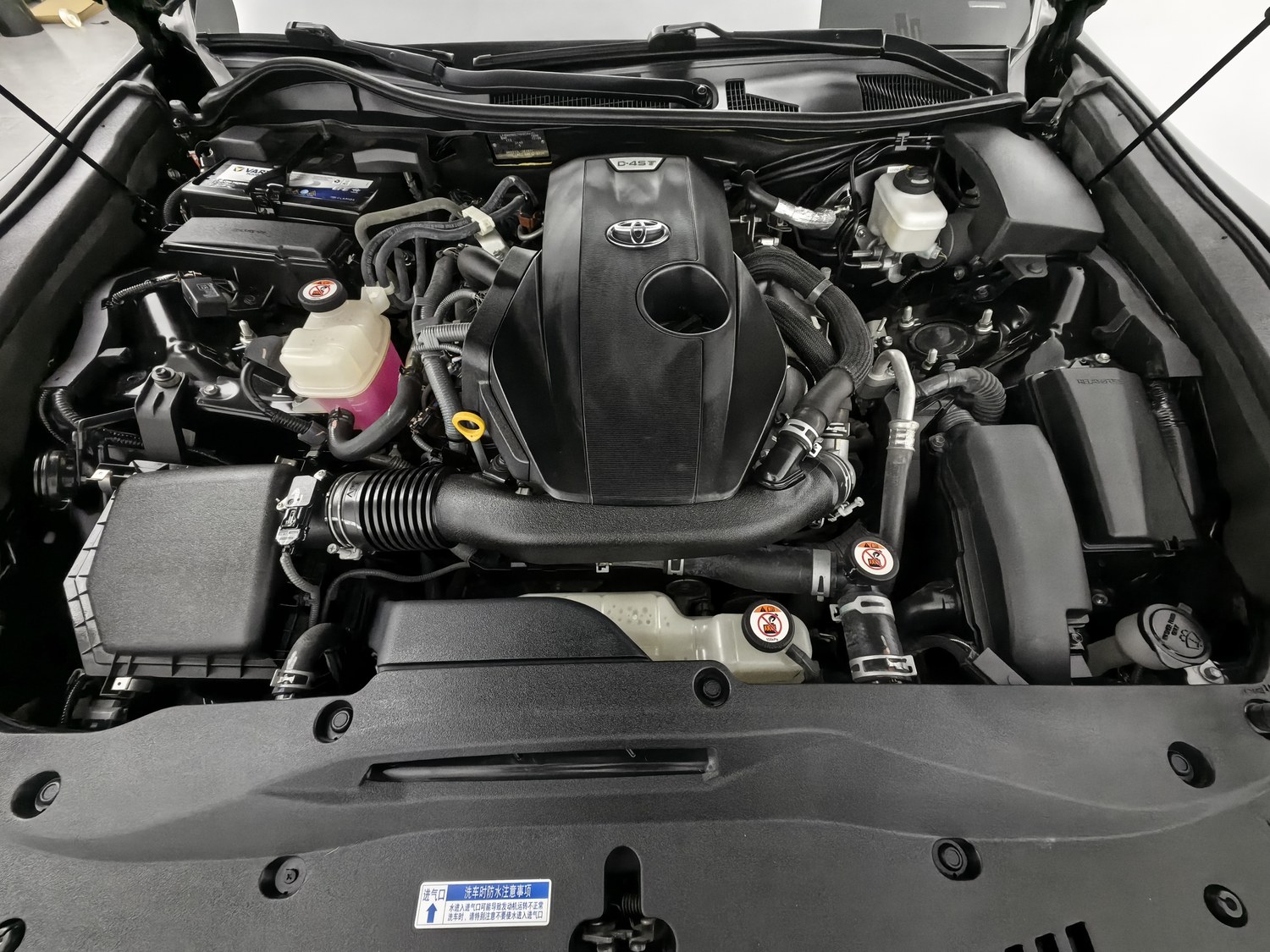 Used Toyota Crown 2017 2.0 AT