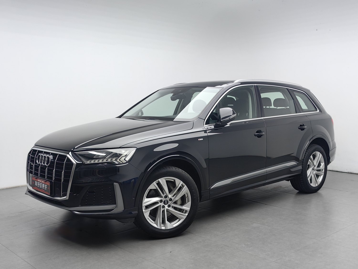 Used Audi Q7 2021 2.0 AT