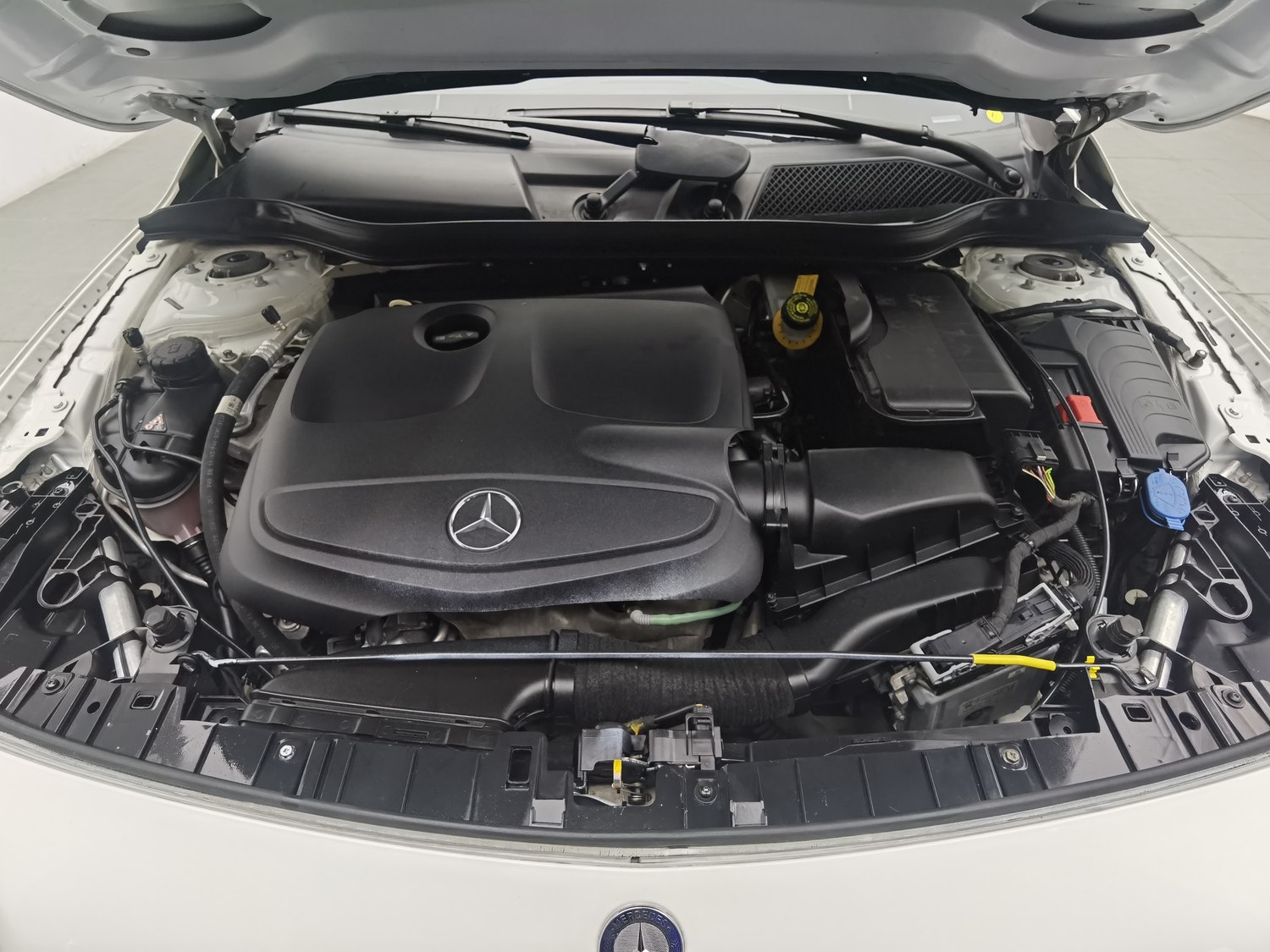 Used Mercedes-Benz GLA 2018 1.6 AT