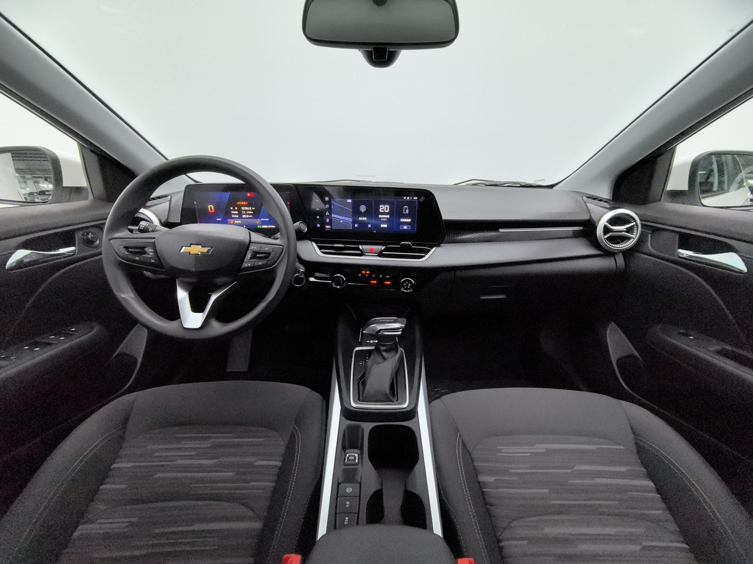 Used Chevrolet Monza 2024 1.5 AT