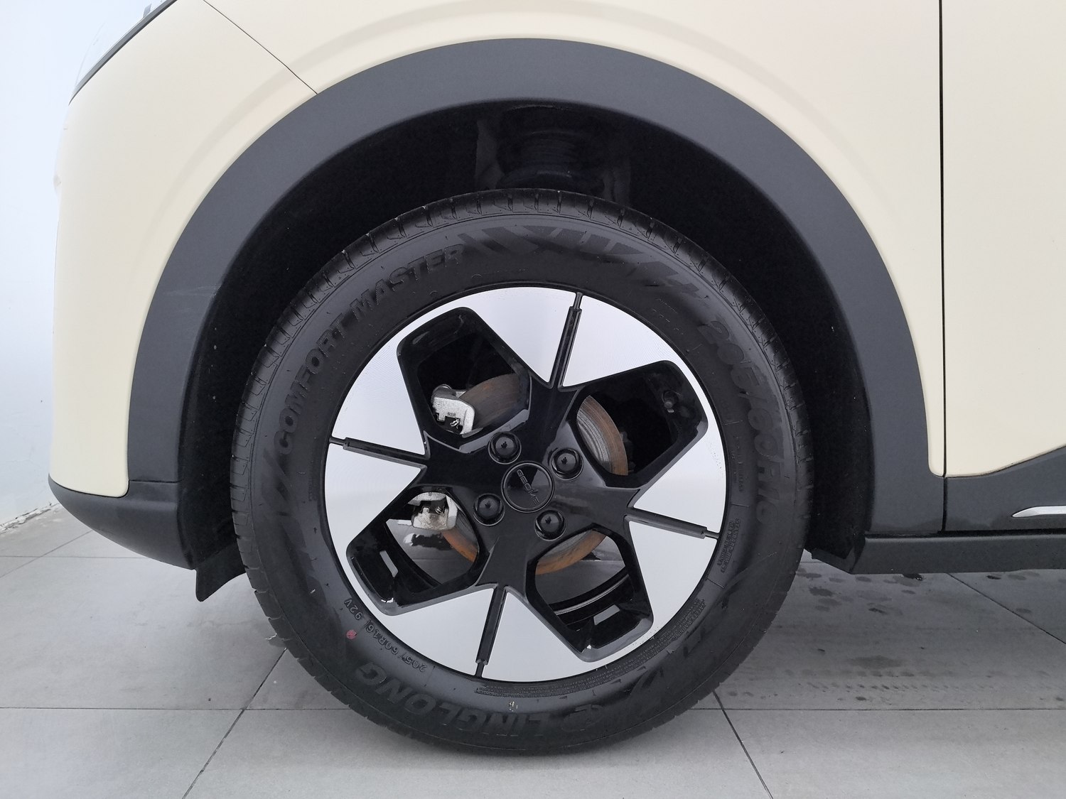 Used Geely Galaxy Wish 2025