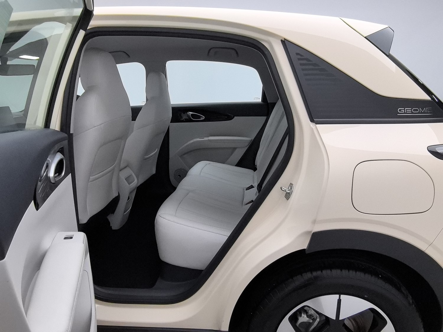 Used Geely Galaxy Wish 2025