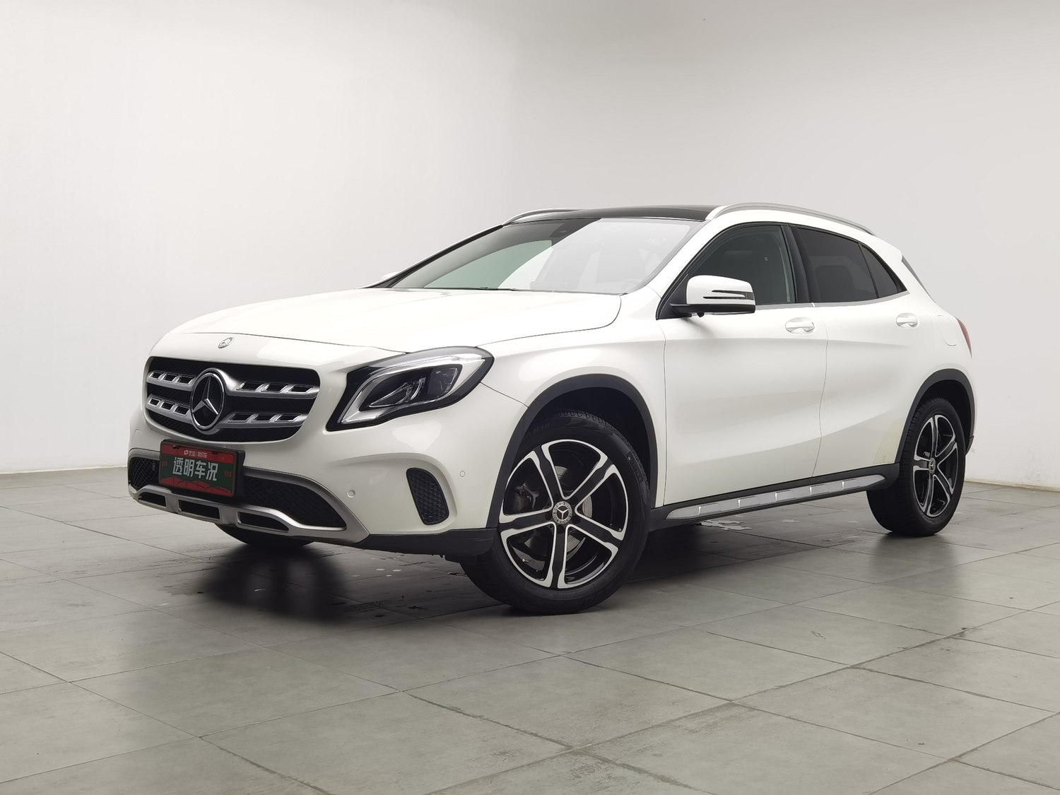 Used Mercedes-Benz GLA 2018 1.6 AT