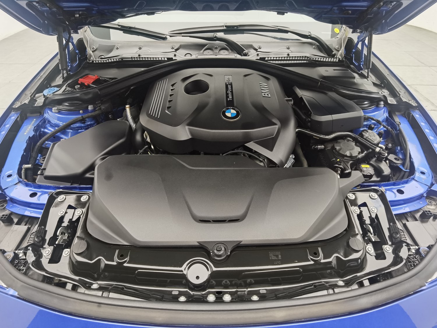 Used BMW THE3 2017 2.0 AT
