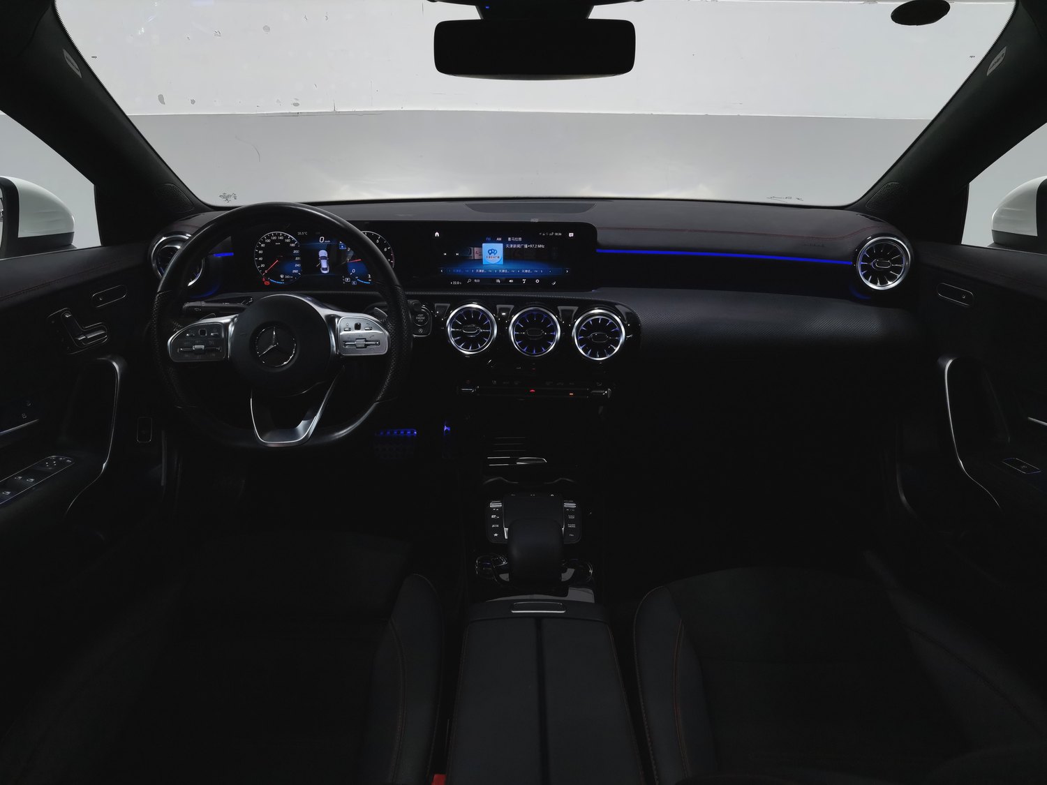 Used Mercedes-Benz CLA 2022 1.3 AT