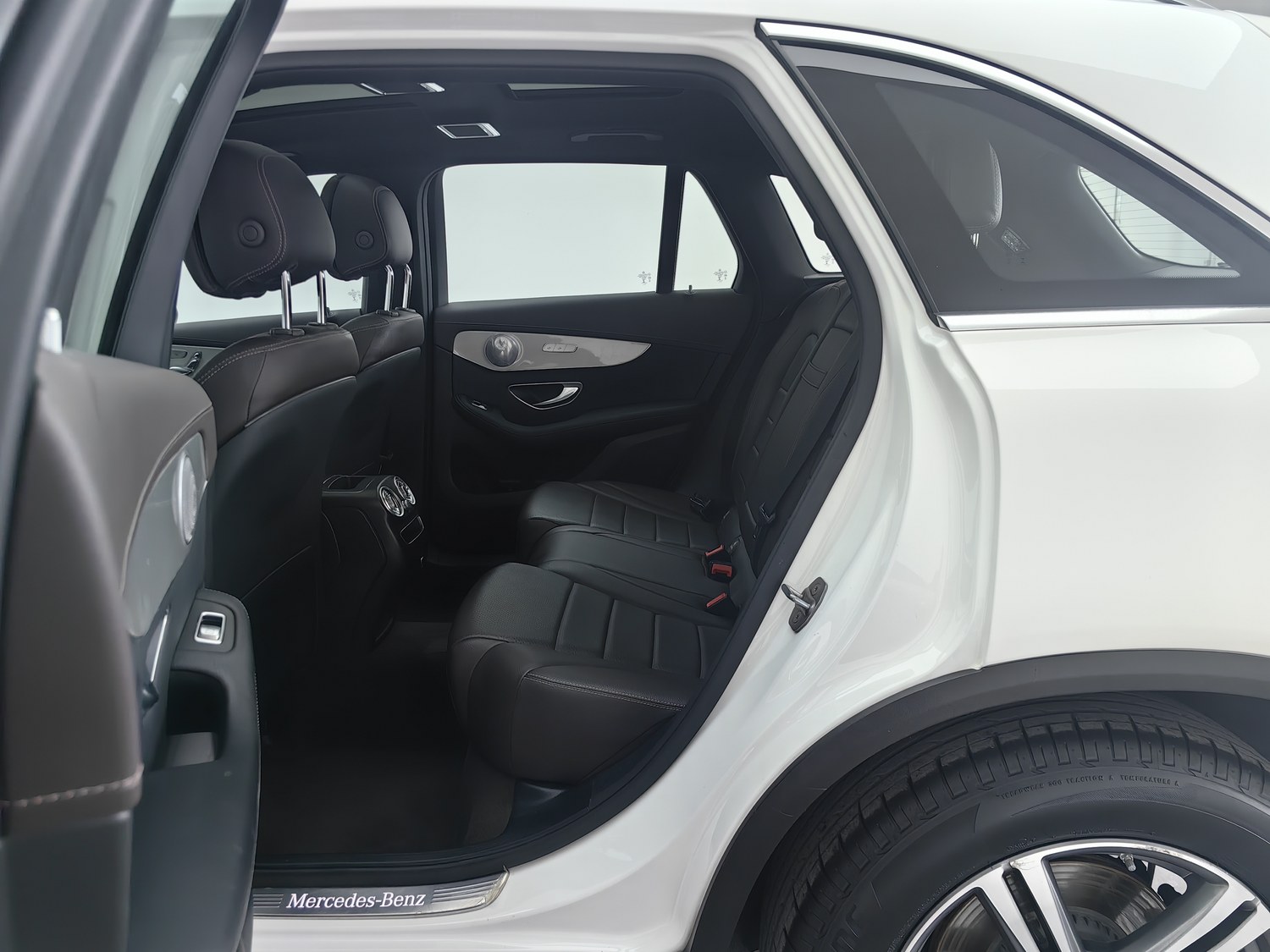Used Mercedes-Benz GLC 2021 2.0 AT