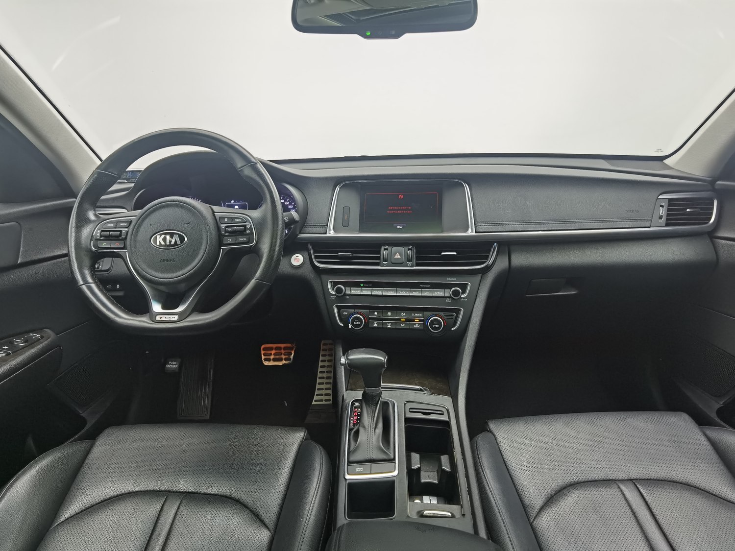 Used Kia K5 2016 1.6 AT