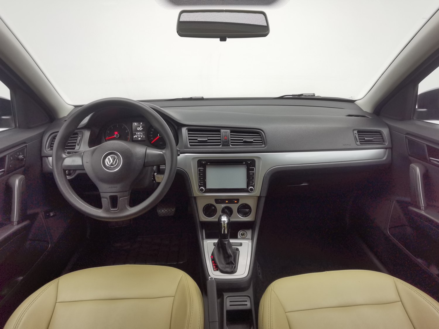 Used Volkswagen Lavida 2013 1.6 AT