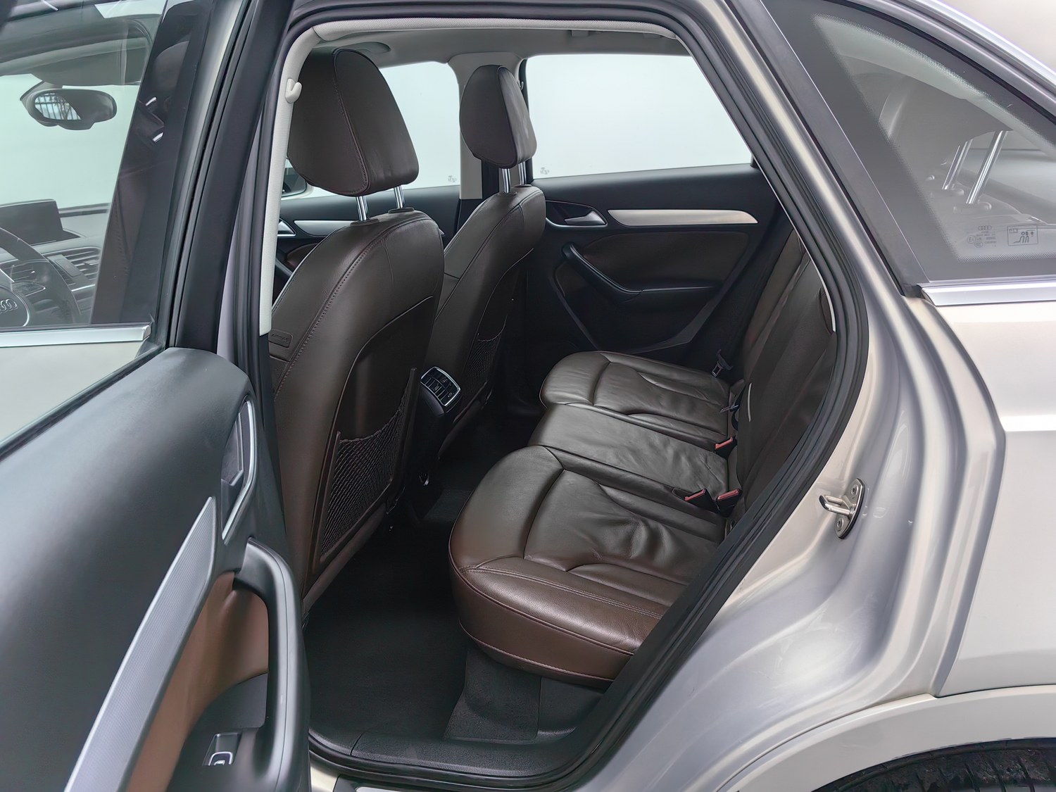 Used Audi Q3 2015 2.0 AT