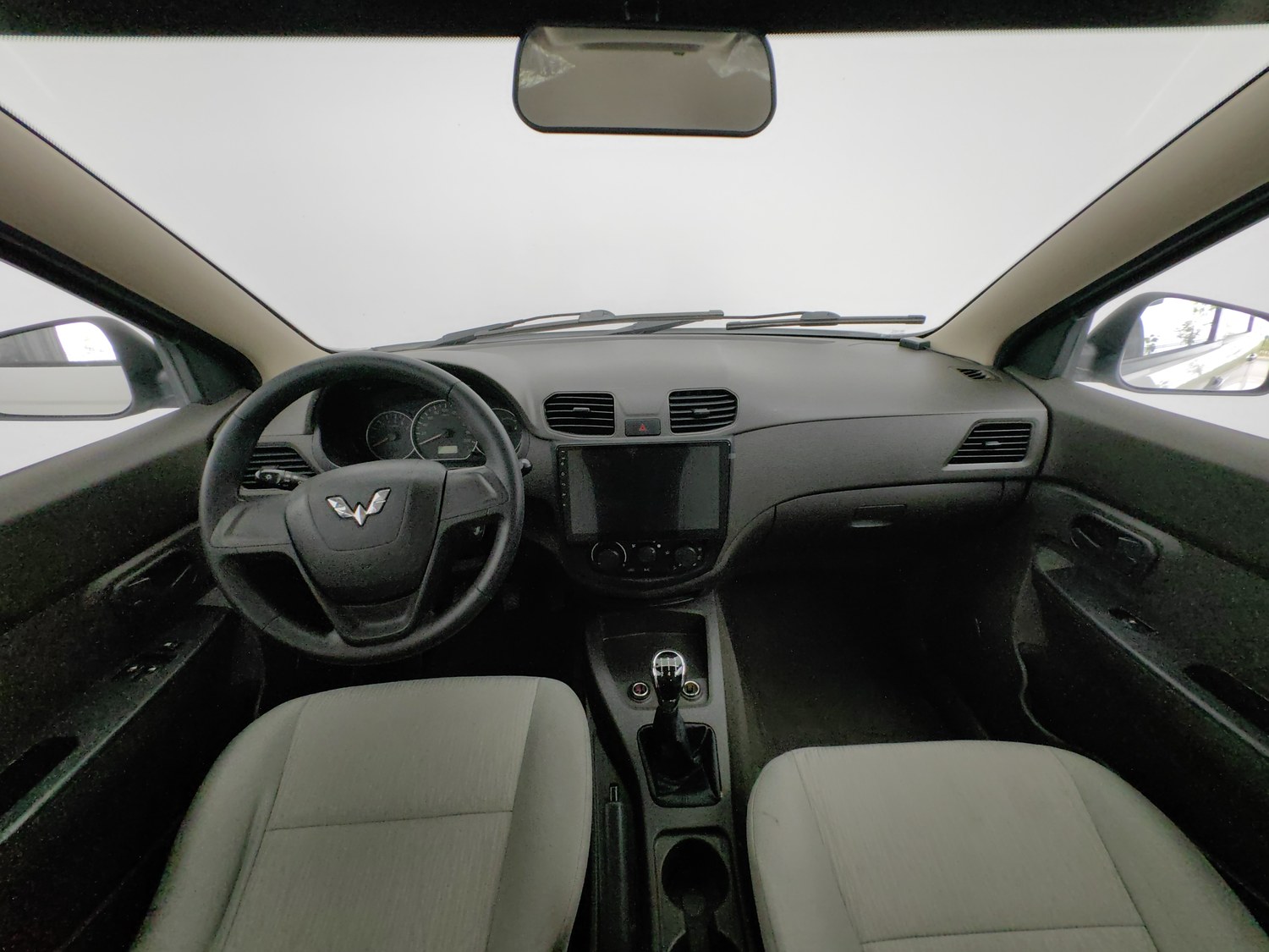 Used Wuling Hongguang 2015 1.5 MT