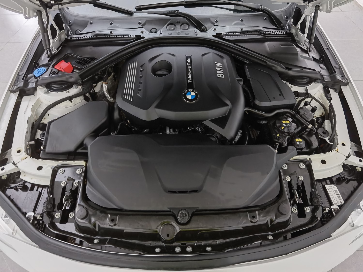 Used BMW THE3 2019 2.0 AT