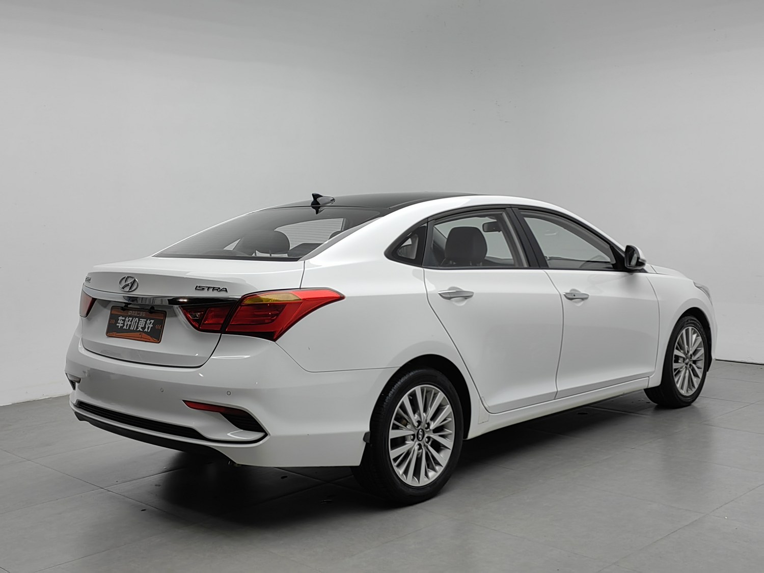 Used Hyundai Mistra 2017 1.8 AT