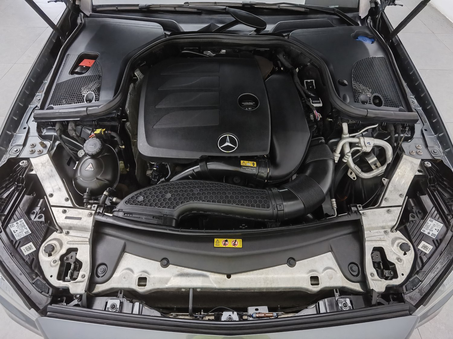 Used Mercedes-Benz E-Class 2021 2.0 AT