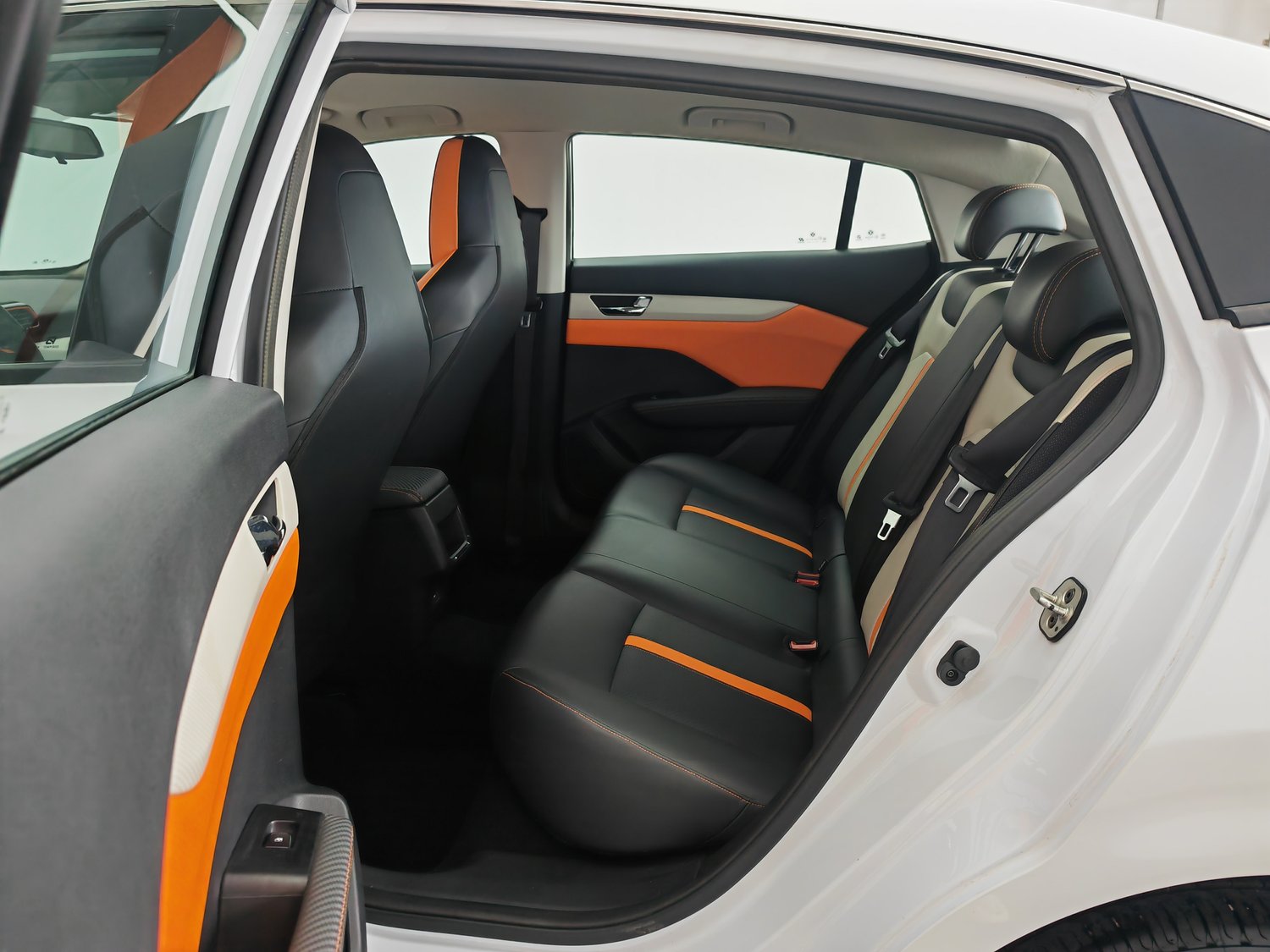 Used Dongfeng Aeolus Yixuan 2023 1.5 AT